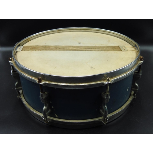 532 - Vintage snare drum