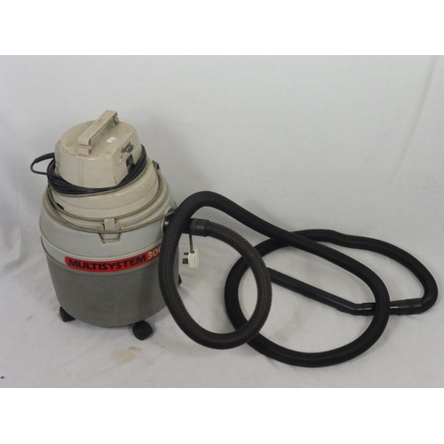 30 - Aqua Vac Multi System 3000 Vacuum Cleaner (Working)