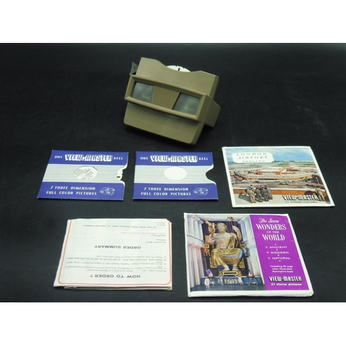 123 - Viewmaster complete with Slides and Original Instructions