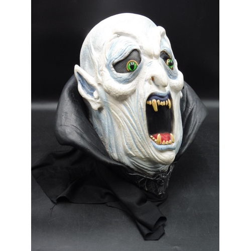 142 - Bram Stokers Dracula Latex Face Mask