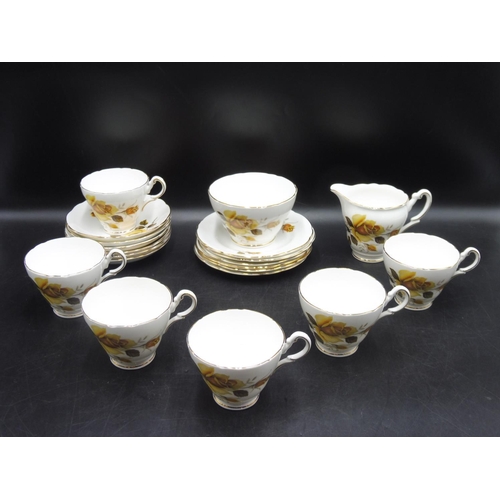 290 - Twenty Piece Grosvenor Fine Bone China Tea Set