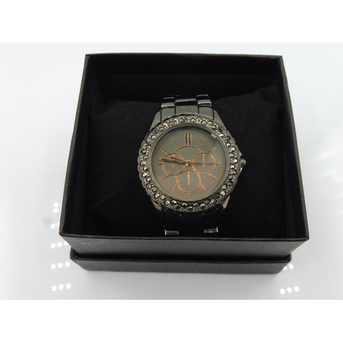 64 - Ladies watch with metal Strap complete with box