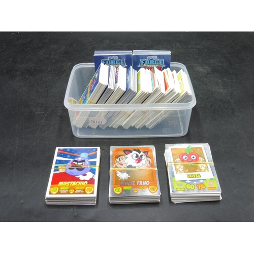 123 - Collection of Moshi Monsters and Star wars Cards