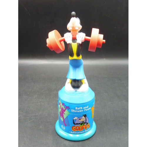 61 - Goofy's Achievement Award Bath and Shower Foam Character Figurine