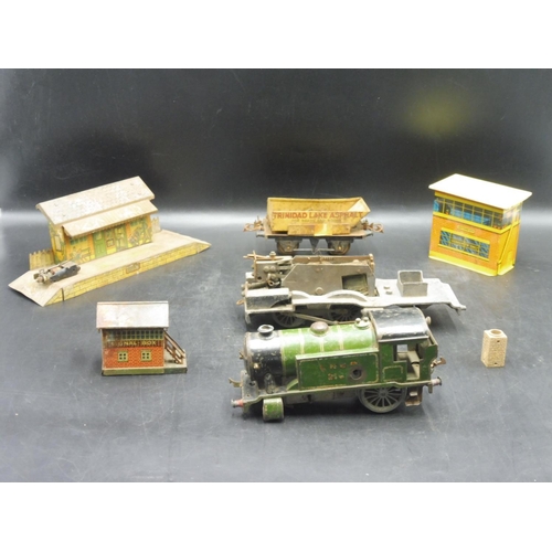 67 - Vintage Hornby O Gauge Tinplate Meccano Clockwork Train Engine, Signal box Small and Large Rolling S... 