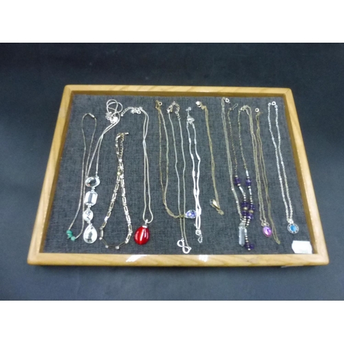 170 - Collection of Vintage Necklaces