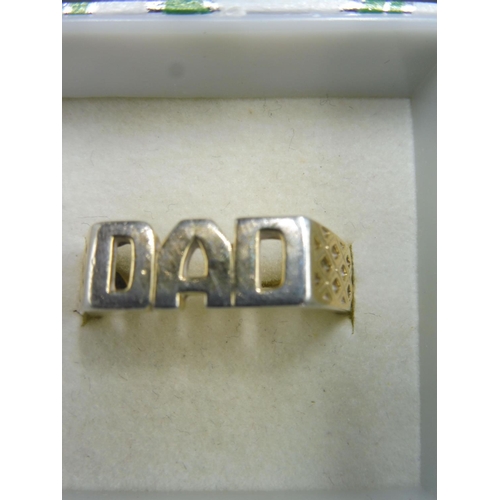 300 - Silver 925 Dad Ring (Size Q 1/2) complete with presentation box (Ideal for Father's day)