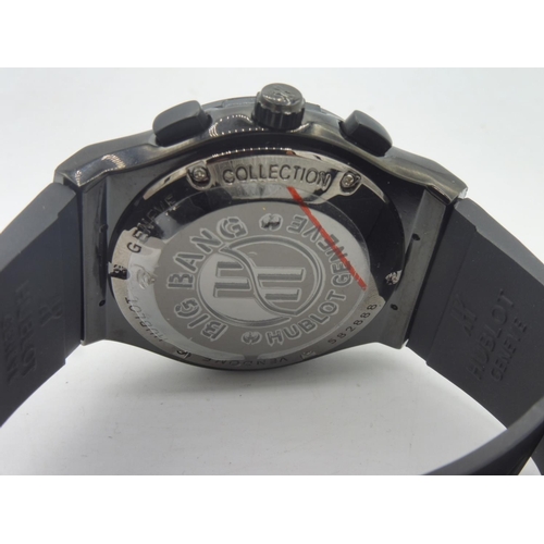 357 - Hublot Geneve Kinetic Wrist watch (Unauthenticated and Presumed Replica) (working When Tested)