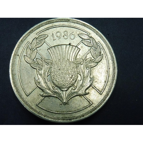 364 - 1986 Scottish Thistle £2 Coin