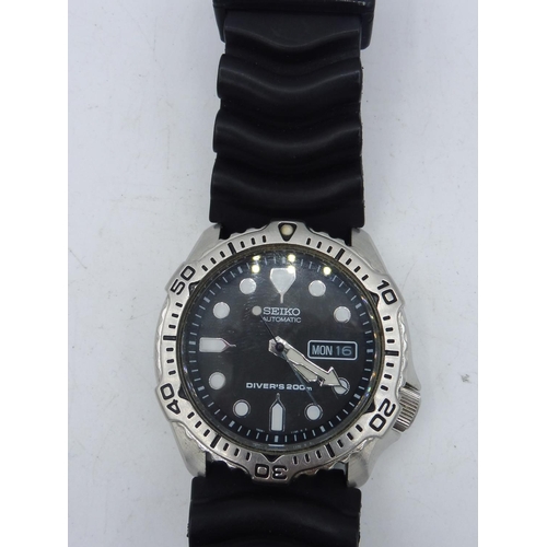 402 - Seiko 7s26-7020 Scuba Divers Watch (Working When Tested)