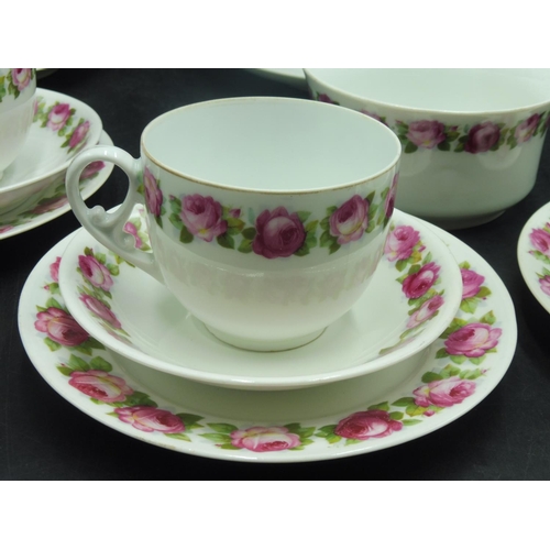 287 - Flower themed Tea set