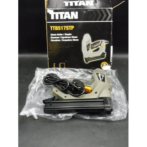 811 - Titan 25mm Nail Stapler in Original Box (Working When Tested)