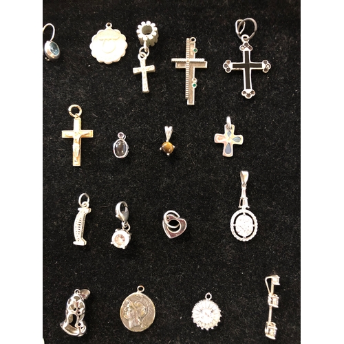 441 - Mixed selection Including Silver jewellery, and Lapel Badges