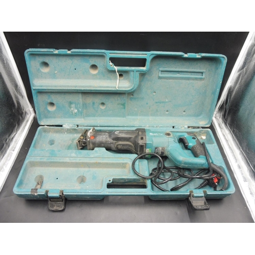 807 - Makita JP3050T 240V Reciprocating Saw Complete with case (Working When tested)