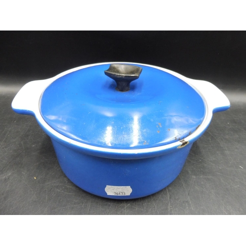 267 - Blue Cast Iron Cooking Pot with Lid 3.5