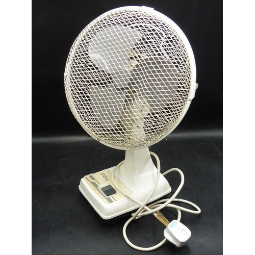 801 - Two Speed Oscillating Desk Fan (Working When Tested)