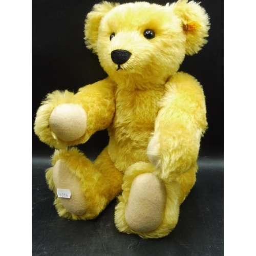 13 - Steiff Teddy Bear No 000515 with Growler with Ear Tag in left Ear 16