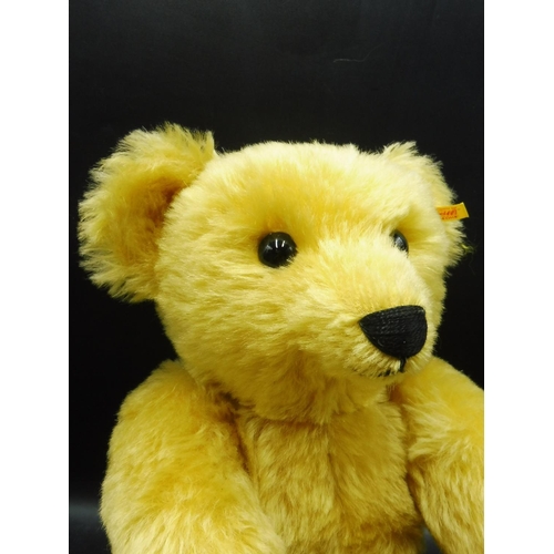 13 - Steiff Teddy Bear No 000515 with Growler with Ear Tag in left Ear 16