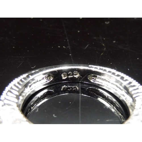 392 - Silver 925 Ring (Size J)