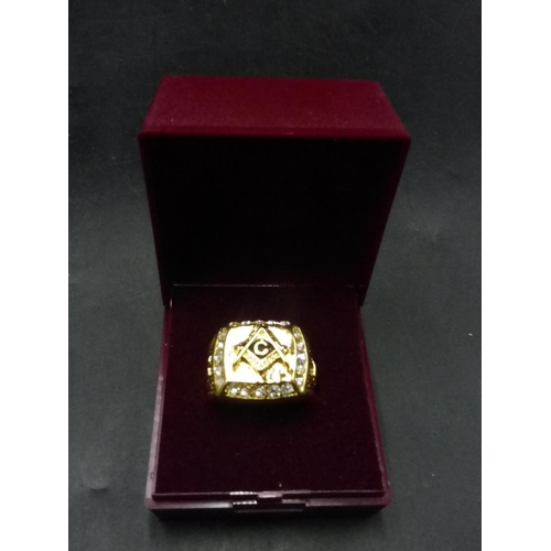 461 - Men's Masonic Ring Size 7 in Presentation Box New item