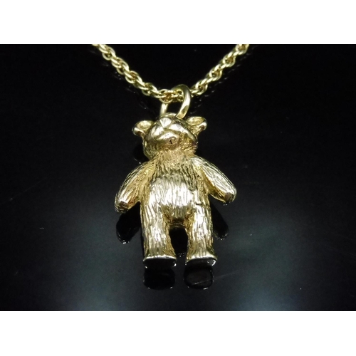 509 - Hallmarked Birmingham 375 Gold Bear Pendant on Hallmarked Gold Rope Chain (18