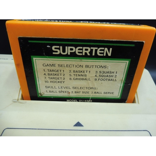 638 - Vintage Binatone Superstar Programmable Colour Tv Game Master Console Model 01/4354 (Working When Te... 