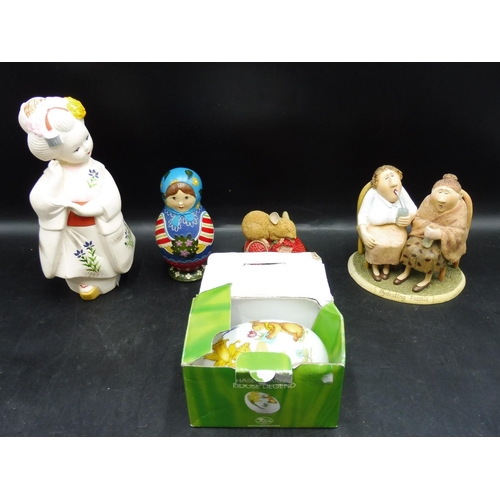 260 - Collection of Figures and Boxed Trinket egg box