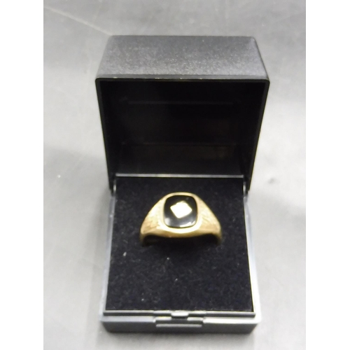 434 - Hallmnarked Birmingham 375 Gold Gents Signet Ring Complete with Case (4.6 grams)