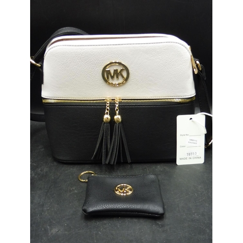 772 - Michael Kors Bag with Purse with Tags (Unauthenticated Presumed Replica)