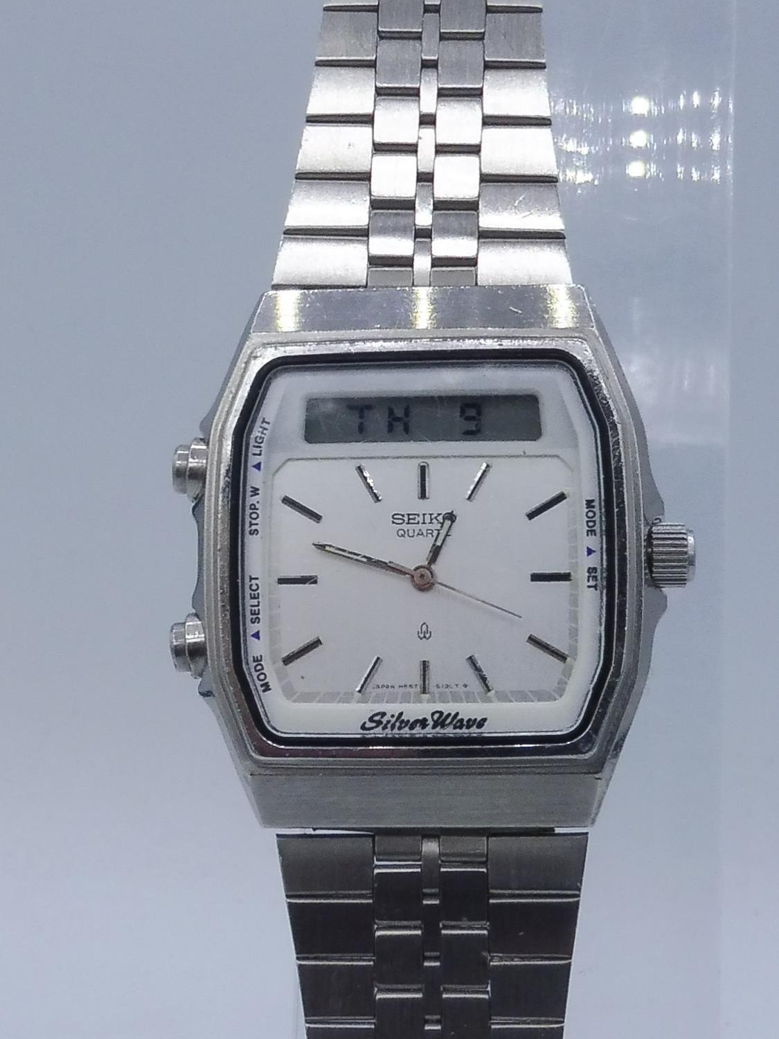 Vintage Seiko Silver Wave (H557 5130) Dual LCD Quartz Gents Watch 