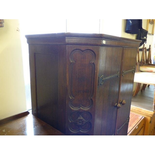 617 - Vintage  Jacobean/Tudor Oak Wardrobe 70