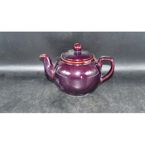 79 - Vintage Brown Lacquered Brown Betty Style Teapot