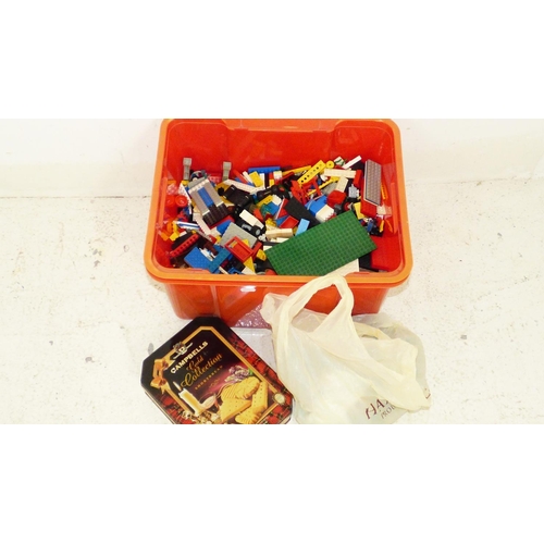 251 - Large Selection of Genuine Lego (Approx 6KG)