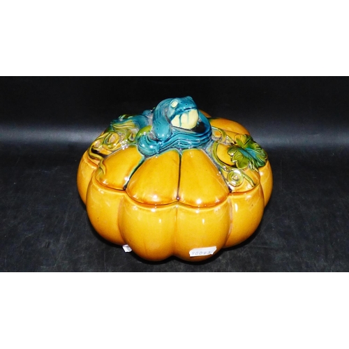 221 - Ceramic Pumpkin Decorated with Snakes and Frog (Dia 8