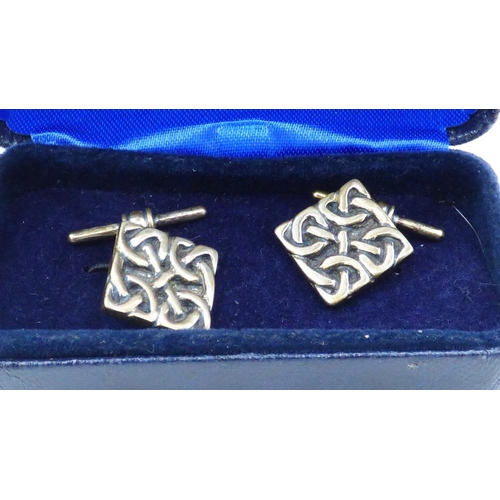 298 - Pair of Silver 925 Celtic Cufflinks in Presentation Box