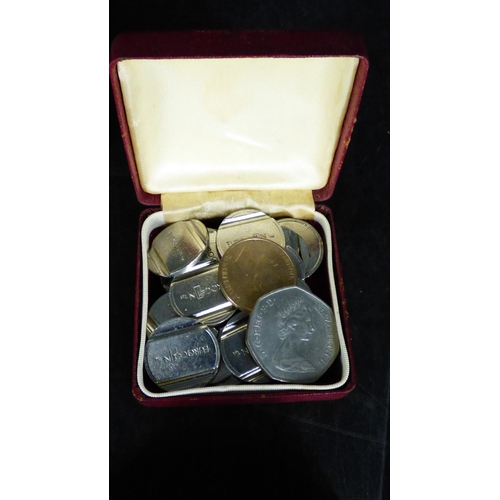 401 - Mixed Selection Including Jewellery, Chinese Trinket Box, Coins, Keyrings and More