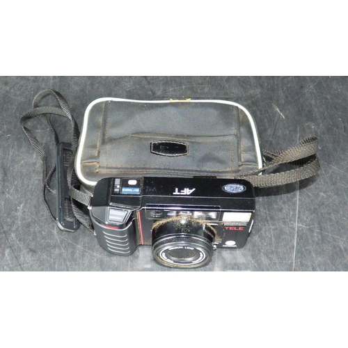 432 - Minolta AFT 35mm Autofocus Camera with Case