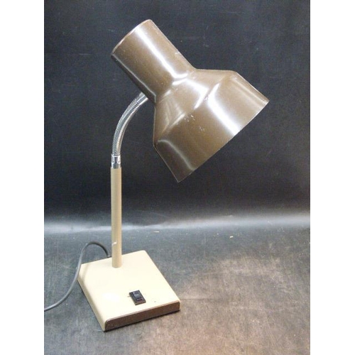 124 - Anglepoise Ltd Desk Lamp