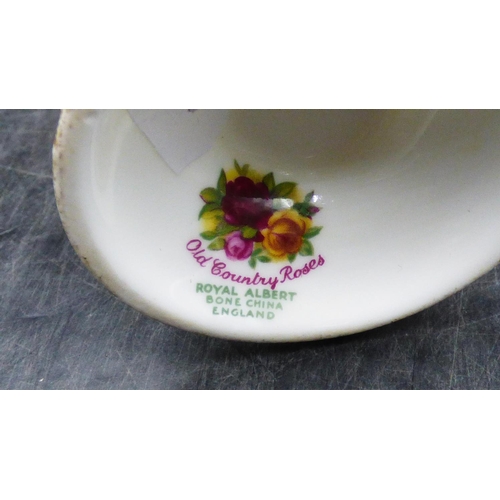 135 - Selection of Royal Albert Old Country Roses
