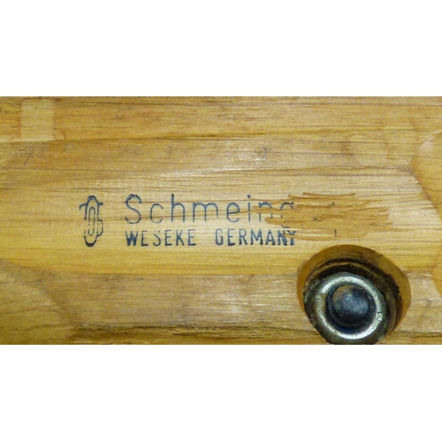 141 - Traditional Loom Shuttle with Bobbin