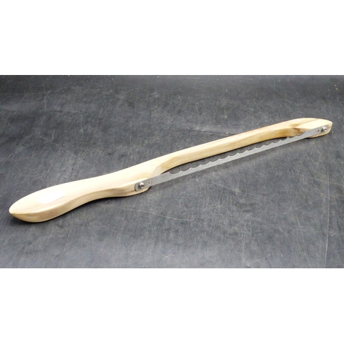 143 - Fiddle Bow Bread Knife