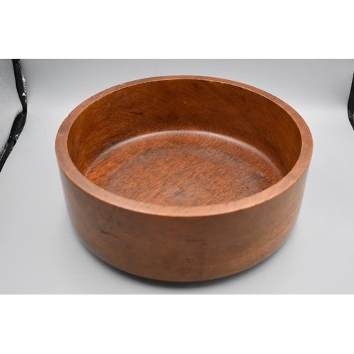 112 - Vintage Oak Circular Salad Bowl (9