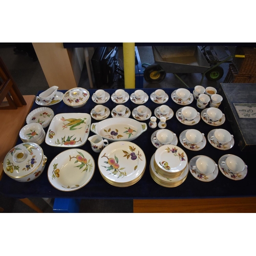 143 - Eighty Two Piece Royal Worcester Fine Porcelain 