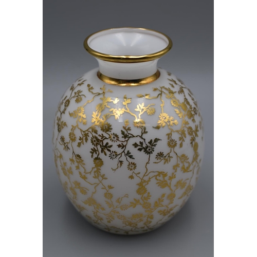 150 - S L Line of Italy Glass Vase in Presentation Box together with a Hand painted Gold Leaf Vase