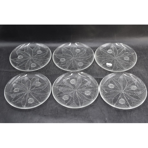 226 - Six Arcoroc Leaf Plates 7.5