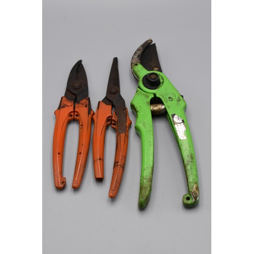 533 - Selection of Three Garden Pruners/cutters