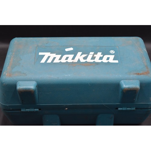 538 - 110v Makita Grinder