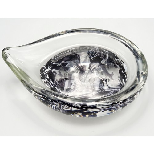 179 - A Liskeard Glass Paper Weight Approx 16cm in Length x 21.5cm Wide Impressed LG Mark to Base