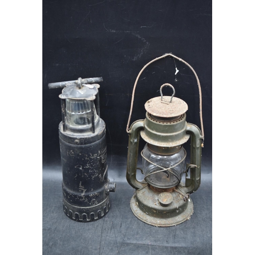 198 - 2 x Miners Lamps (25-30cm tall).