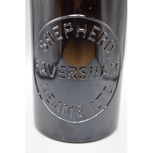 213 - Large Boxed Shepherd Neame  Tercentenary Ale